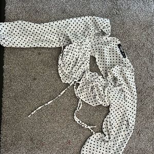 Polkadot crop top. Ties at the front